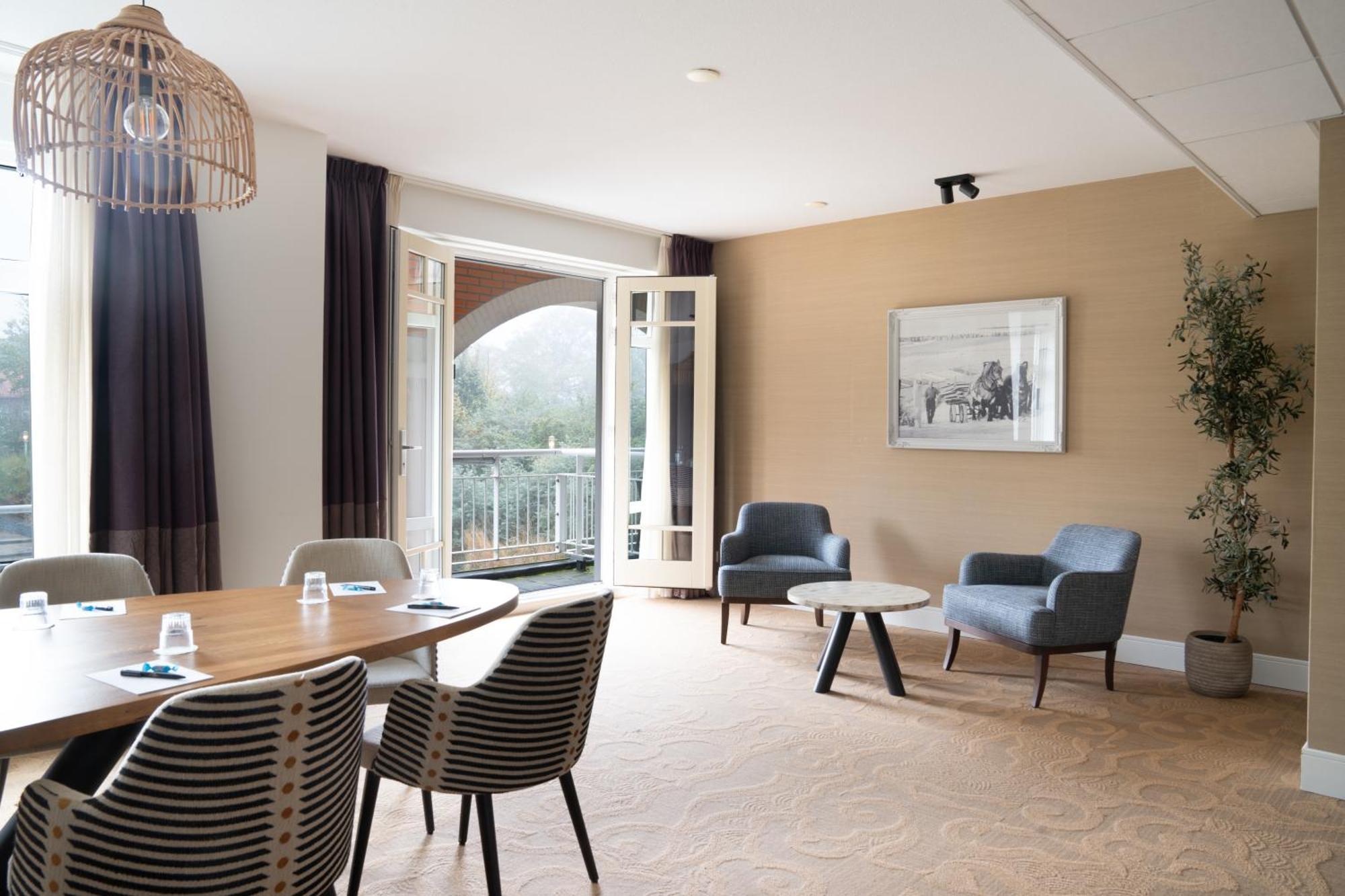 Hotel Grand Ter Duin 4*
